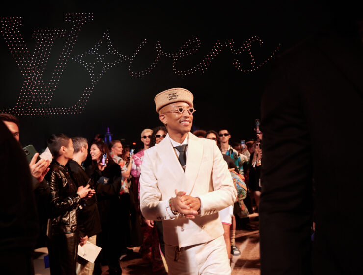 Louis Vuitton Shows Men's Pre-fall in Hong Kong Modern Dandy