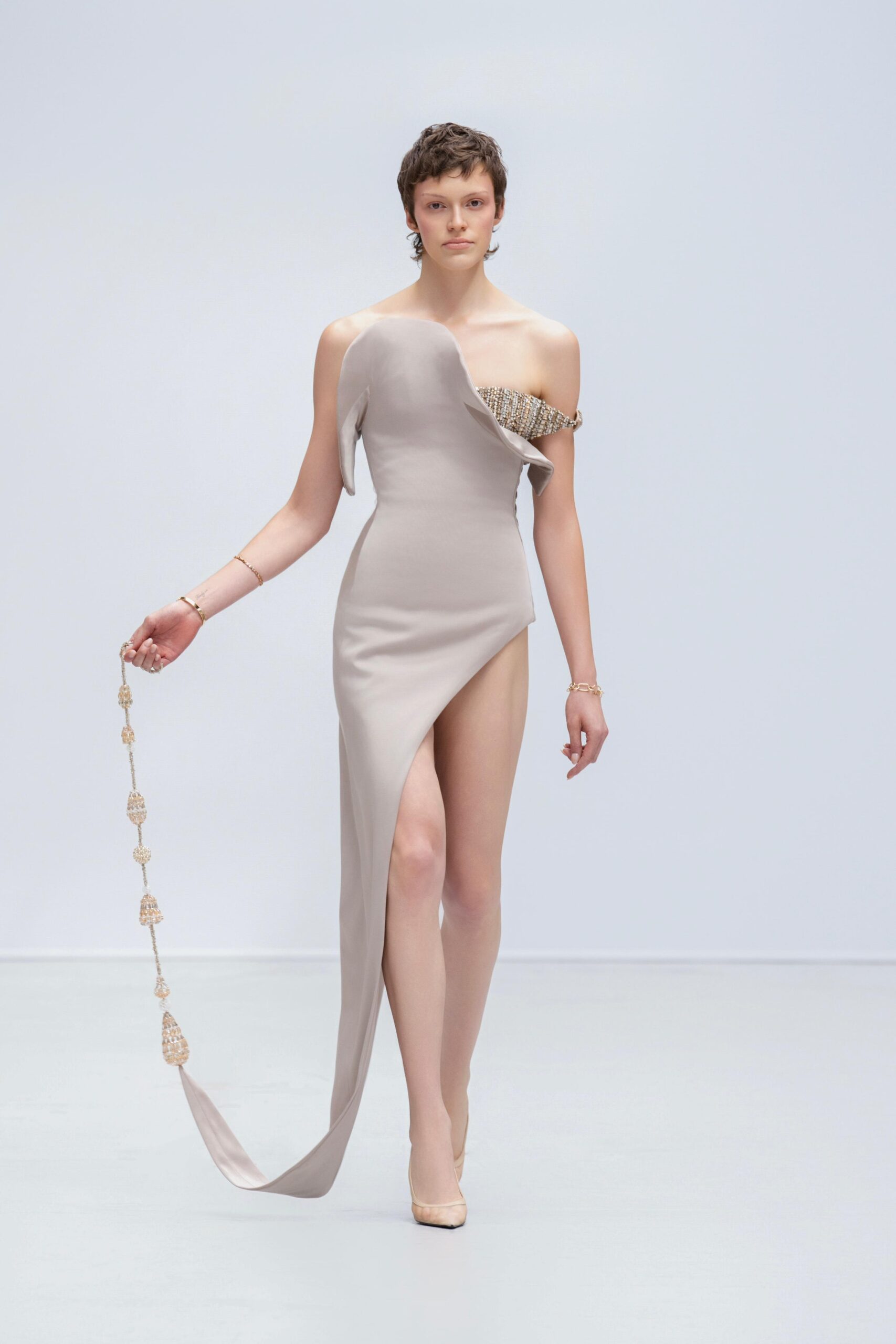 PHAN HUY Fall 2025 Couture
