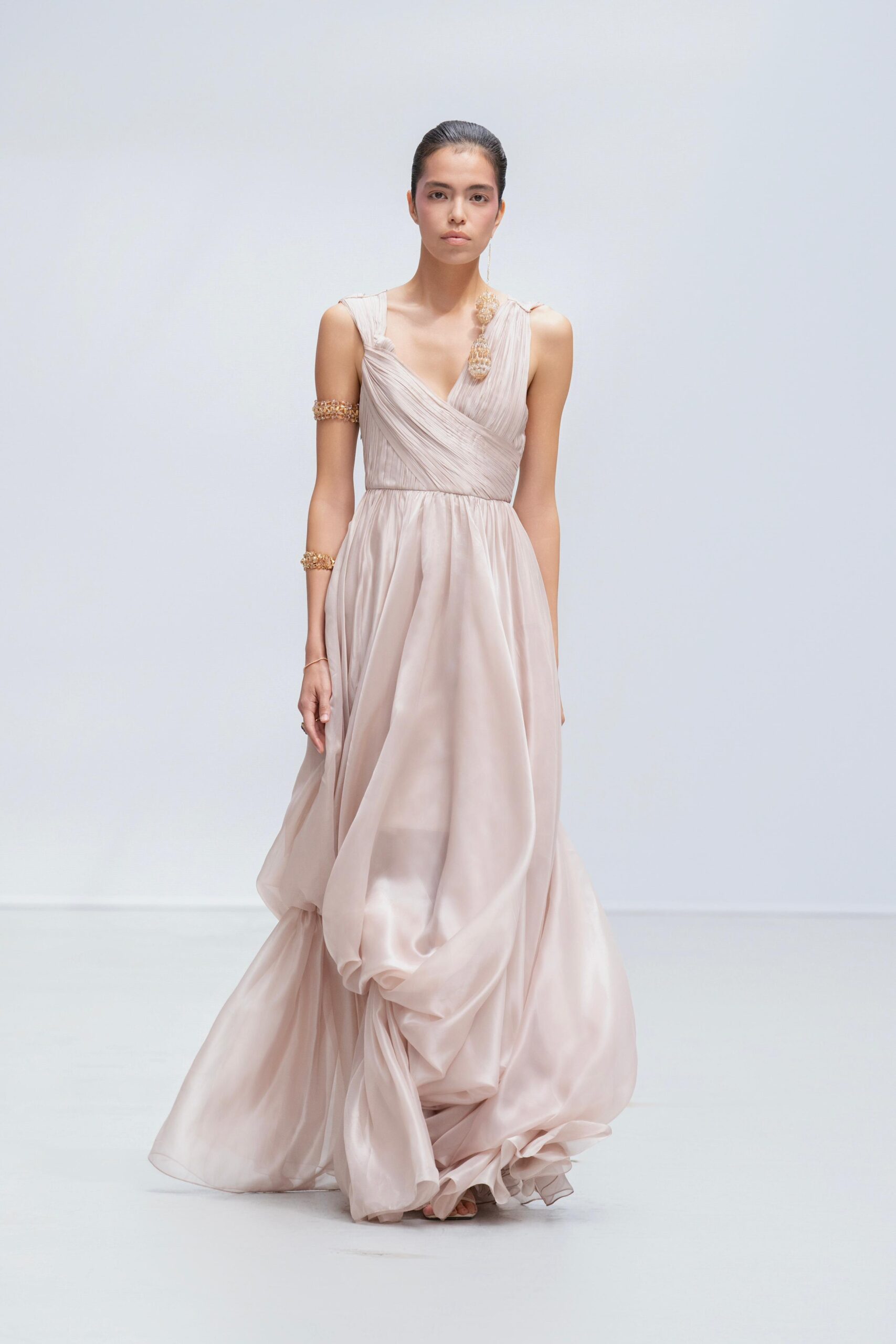 PHAN HUY Fall 2025 Couture