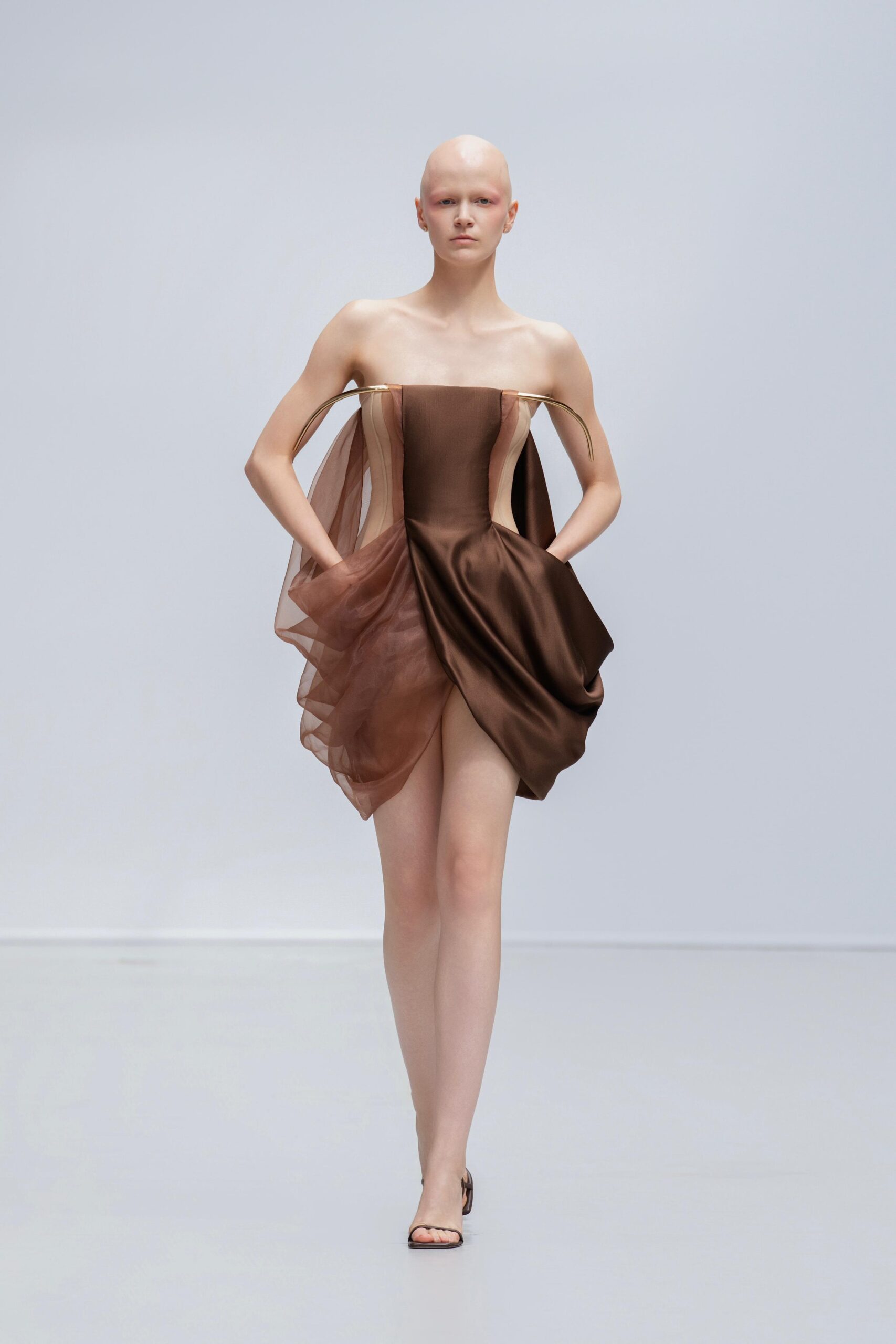 PHAN HUY Fall 2025 Couture