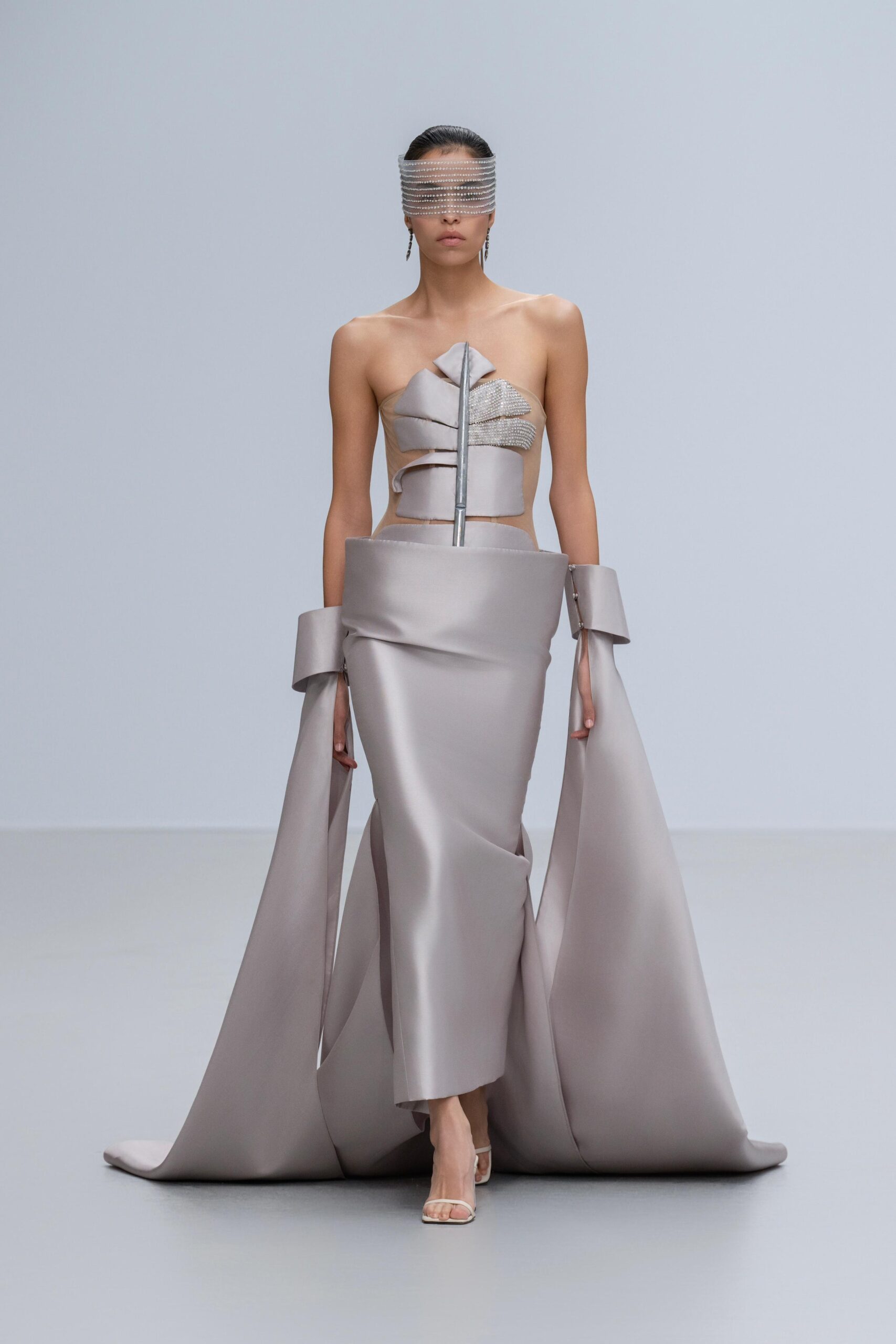 PHAN HUY Fall 2025 Couture